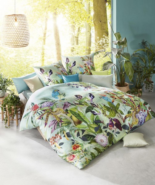 Designer Blumen Bettwäsche mit Vögel und Wendeseite von fleuresse bed art in Grün 155x220