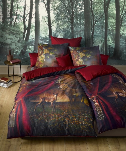 Exklusive Wendebettwäsche mit Hirsch von fleuresse bed art in Rot XXL Größe 200x220